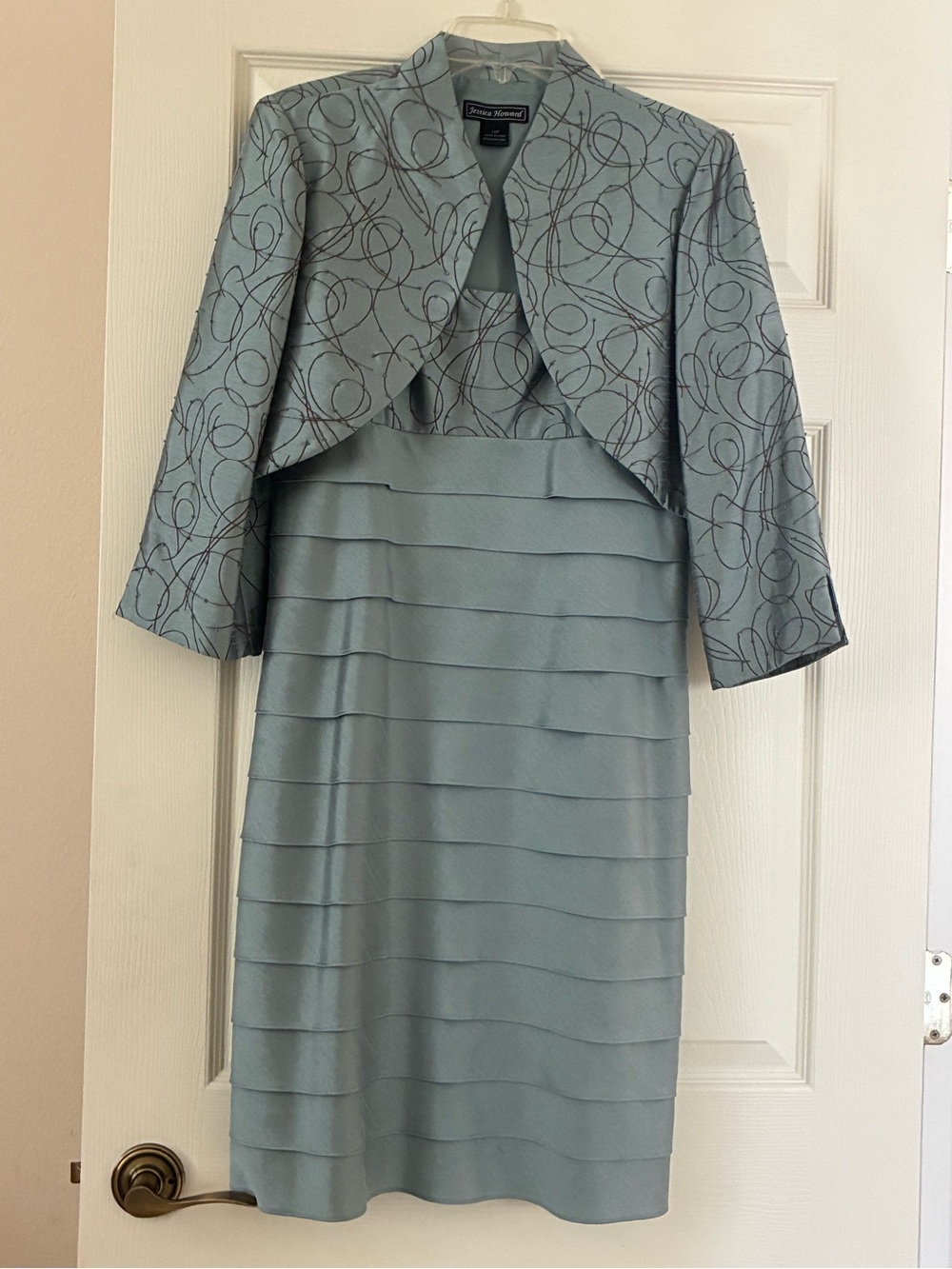 Alex Evenings Seafoam Green Tiered Midi Dress with Patterned Jacket